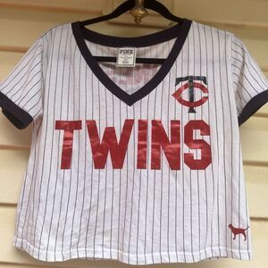 Pink VS white striped V-neck Minnesota Twins shirt, trim neck & sleeves, XS